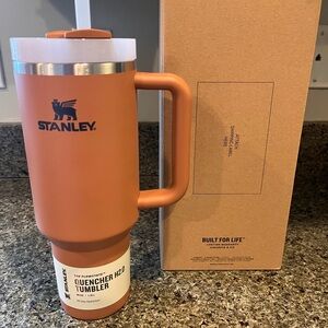 Stanley Quencher H2.0 Tumbler 40 oz - toast